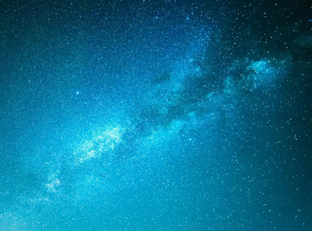 The Structure and Evolution of Galaxies – spiral, elliptical, irregular galaxies