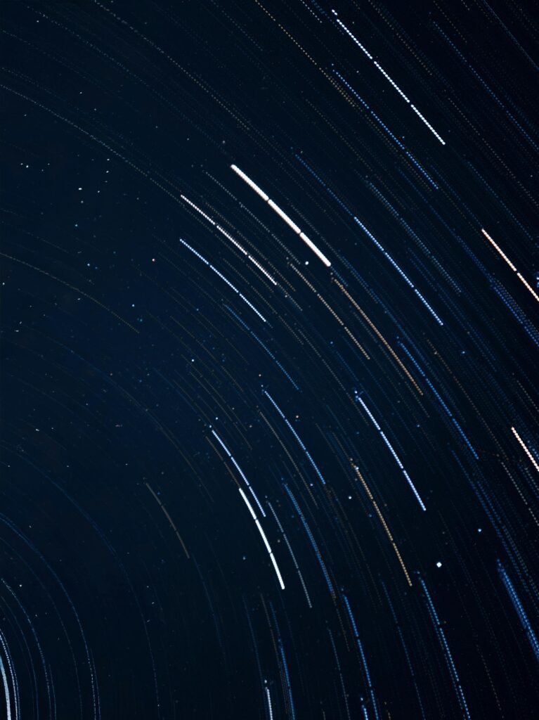 Dark Energy and the Expanding Universe – acceleration of cosmic expansion