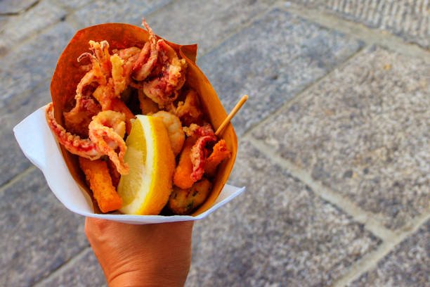 How do street food vendors maintain hygiene standards? How do street food vendors maintain hygiene standards?
