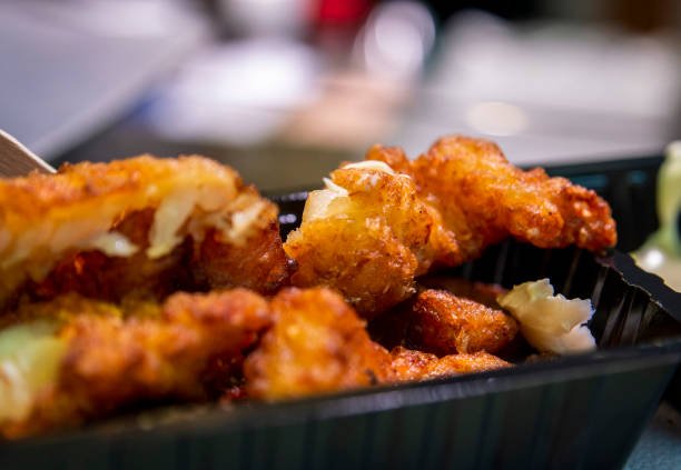 How do street food prices vary across different regions? How do street food prices vary across different regions?