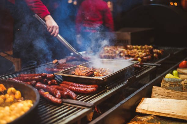 How do street food prices vary across different regions? How do street food prices vary across different regions?