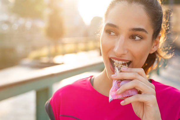How Does Protein Consumption Influence Weight Loss?